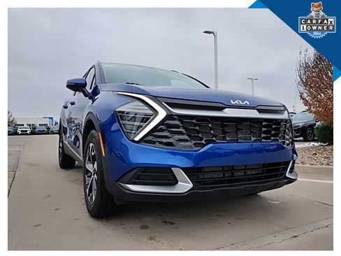 Used 2024 Kia Sportage EX image 4