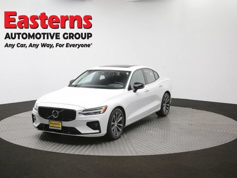 Used 2022 Volvo S60 B5 Inscription FWD image 55