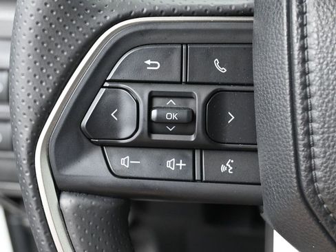 Used 2025 Toyota 4Runner Limited image 20