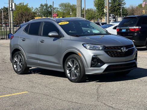 Used 2023 Buick Encore GX Select w/ Experience Buick Package FWD image 7