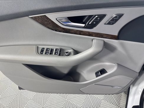 Used 2018 Audi Q7 2.0T Premium Plus image 12