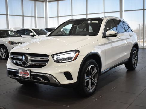 Used 2020 Mercedes-Benz GLC 300 4MATIC image 6