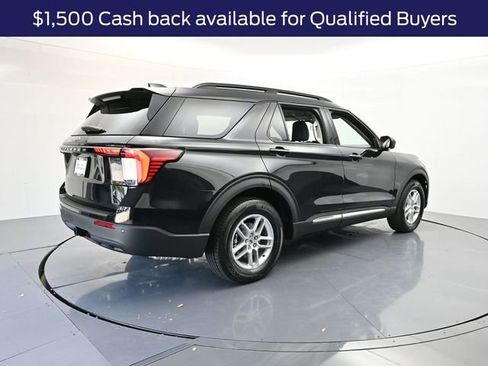 New 2025 Ford Explorer Active image 7