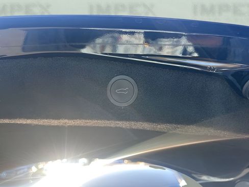 Used 2025 Tesla Model 3 Long Range image 31