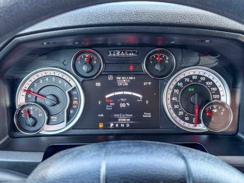 Used 2022 RAM 1500 Classic SLT w/ Electronics Group image 48