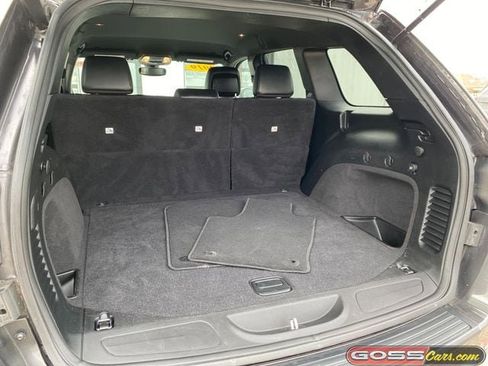 Used 2019 Jeep Grand Cherokee Altitude image 8