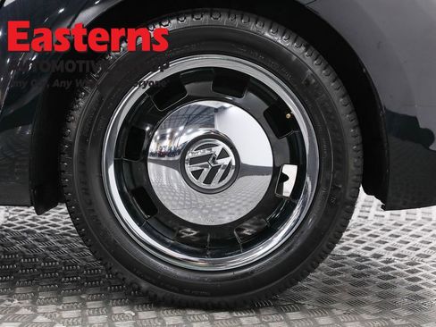 Used 2018 Volkswagen Beetle 2.0T S image 30