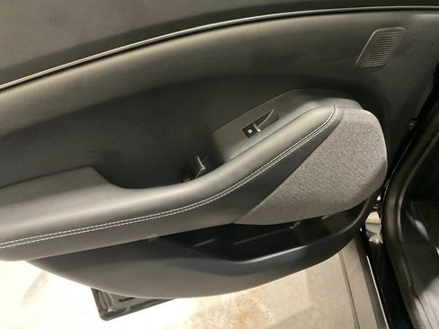 Used 2025 Ford Mustang Mach-E Premium AWD/4WD image 10
