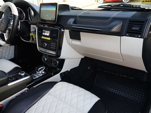 Used 2017 Mercedes-Benz G 63 AMG 4MATIC image 11