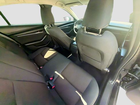 Used 2021 MAZDA MAZDA3 s FWD image 28