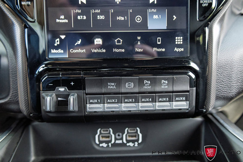 Used 2024 RAM 3500 Laramie w/ Night Edition AWD/4WD image 34