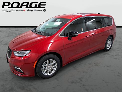 New 2026 Chrysler Pacifica Select image 1