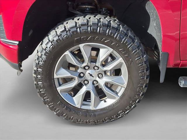Used 2019 Chevrolet Silverado 1500 RST AWD/4WD image 14