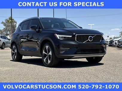 Certified 2025 Volvo XC40 B5 Core w/ Protection Package Premier