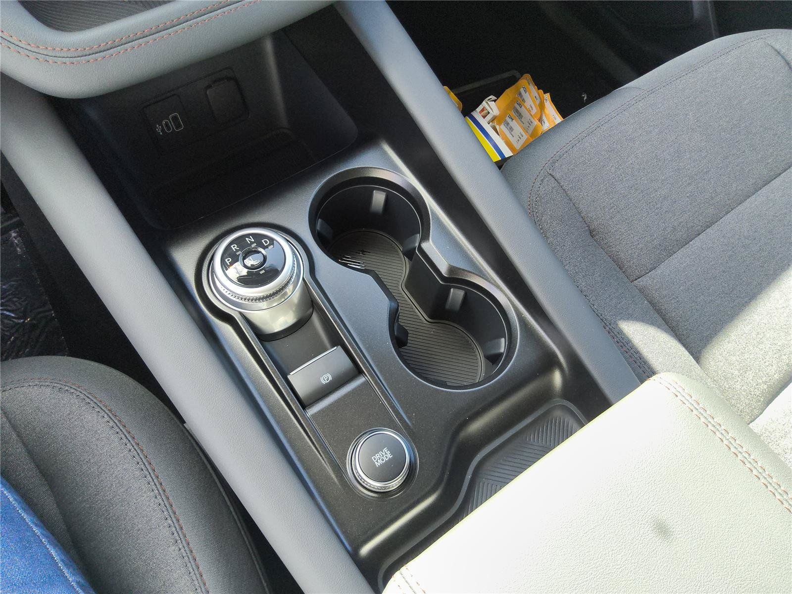 New 2026 Ford Explorer Active RWD image 15