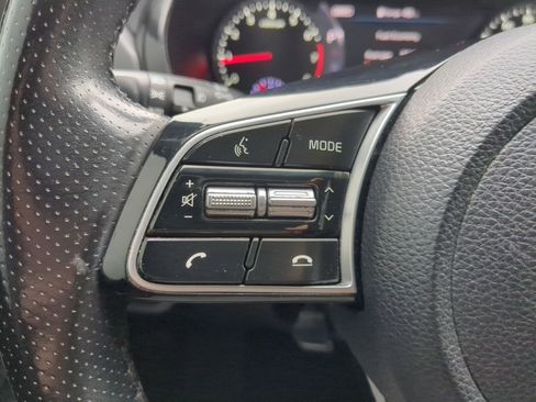 Used 2023 Kia Seltos SX image 19