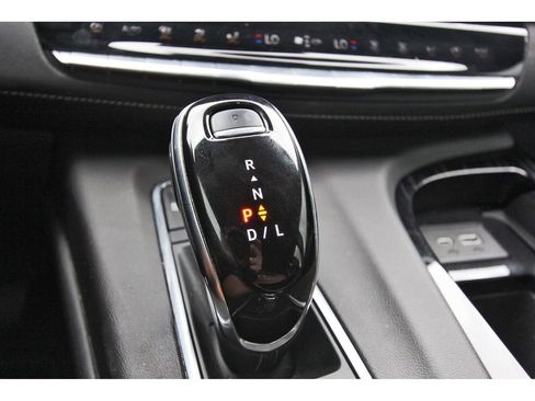 Used 2021 Cadillac Escalade Sport w/ Driver Assist Tech Package AWD/4WD image 26