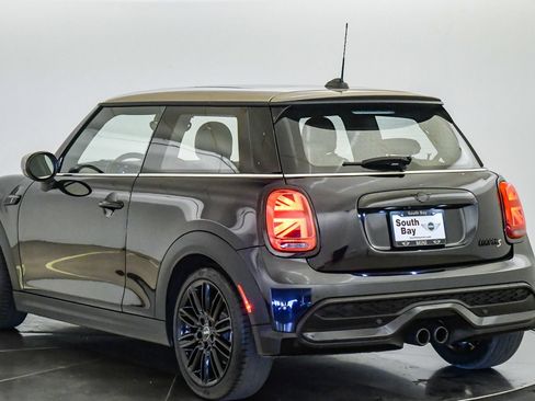 Used 2023 MINI Cooper S FWD image 2