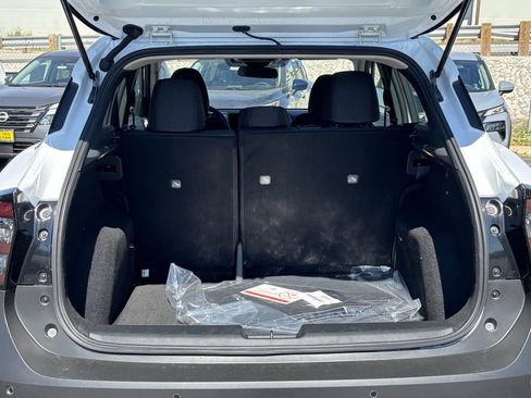 New 2026 Nissan Kicks S image 12