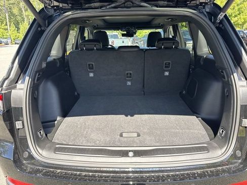 New 2027 Jeep Grand Cherokee Limited AWD/4WD image 18