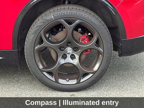 Used 2025 Alfa Romeo Stelvio Sprint w/ Veloce Package image 10