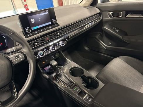 Certified 2023 Honda Civic EX image 25