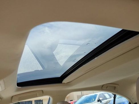Used 2018 Lexus ES 350 w/ Luxury Package w/Wood Trim FWD image 18