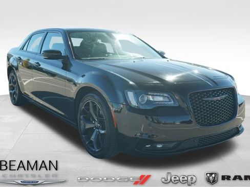 Used 2023 Chrysler 300 S image 1