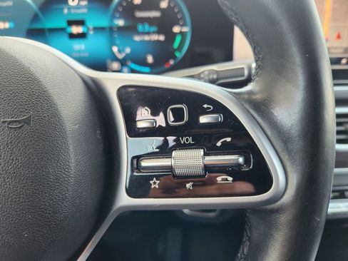 Used 2020 Mercedes-Benz GLE 350 image 29