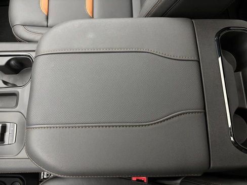 New 2026 GMC Sierra 1500 AT4 w/ AT4 Premium Package image 32