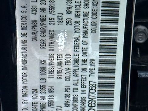 Used 2025 MAZDA CX-30 AWD 2.5 S w/ Preferred Package image 17