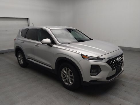 Used 2019 Hyundai Santa Fe SE image 13