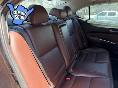 Used 2016 Acura TLX FWD image 15
