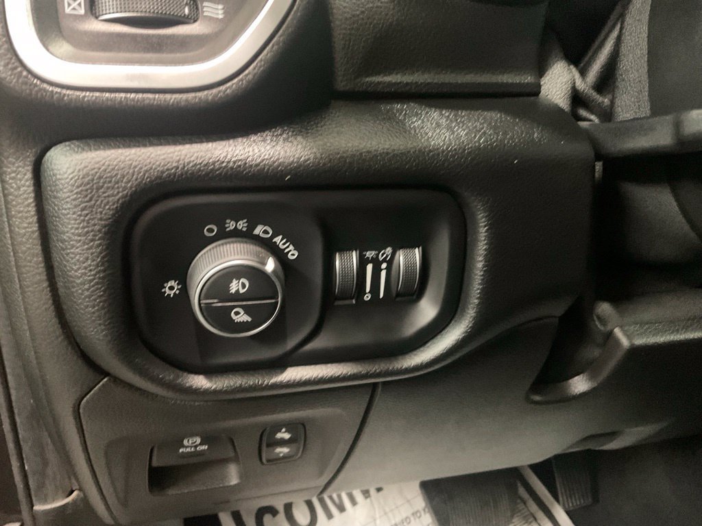 Used 2019 RAM 1500 Big Horn AWD/4WD image 7