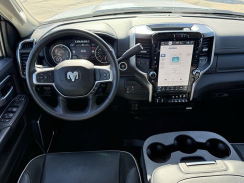 Used 2024 RAM 2500 Laramie image 15