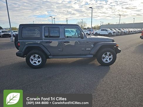 Used 2019 Jeep Wrangler Unlimited Sport S image 8