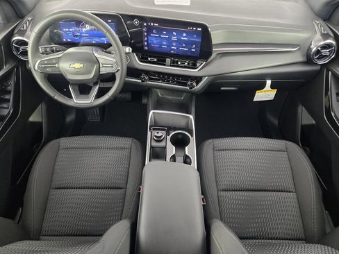 New 2026 Chevrolet Equinox LT FWD image 29