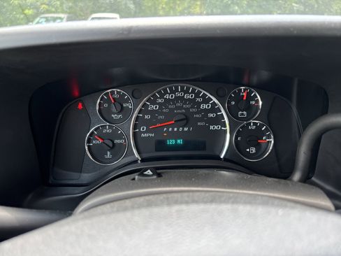 New 2025 Chevrolet Express 3500 w/ Power Convenience Package image 18