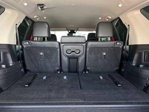 Used 2024 Honda Pilot EX-L image 32