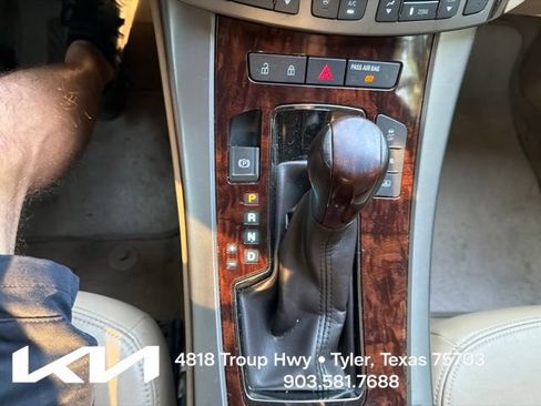 Used 2013 Buick LaCrosse Touring FWD image 21