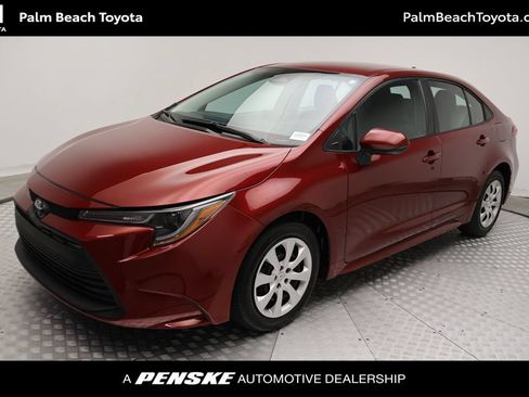 Certified 2024 Toyota Corolla LE FWD image 1