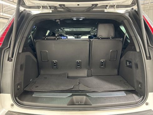 Used 2021 Cadillac Escalade Sport Platinum AWD/4WD image 34