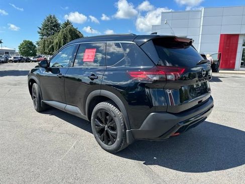 Certified 2023 Nissan Rogue SV w/ SV Premium B Package AWD/4WD image 3