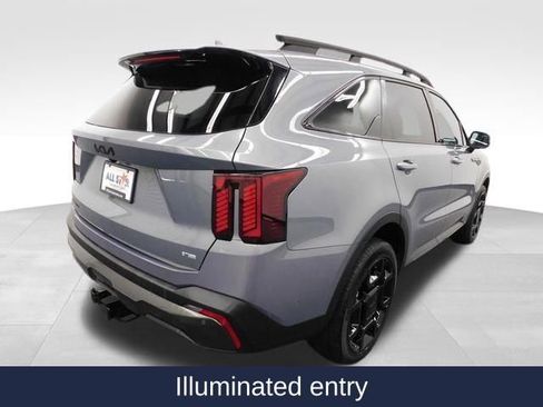 Used 2025 Kia Sorento SX image 15