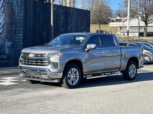 Used 2025 Chevrolet Silverado 1500 LTZ image 7