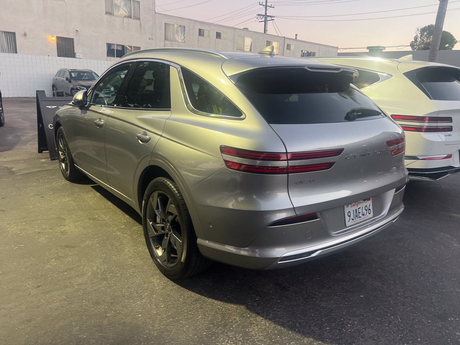 Used 2023 Genesis Electrified GV70 AWD/4WD image 7
