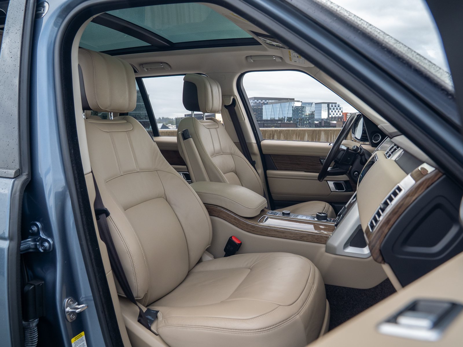 Used 2020 Land Rover Range Rover AWD/4WD image 29