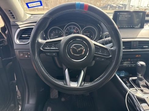 Used 2019 MAZDA CX-9 Touring w/ Touring Premium Package image 12