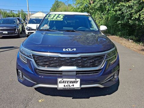 Certified 2023 Kia Seltos SX image 2