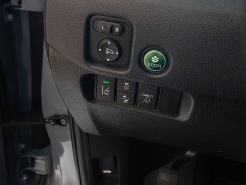 Used 2023 Honda Ridgeline Sport image 21